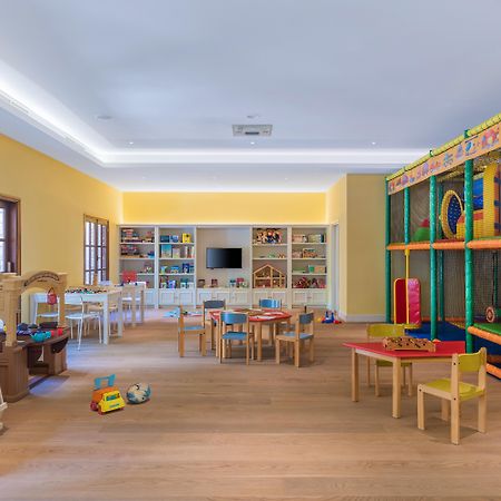 极乐豪华酒店 Paphos 外观 照片 The Kids Club