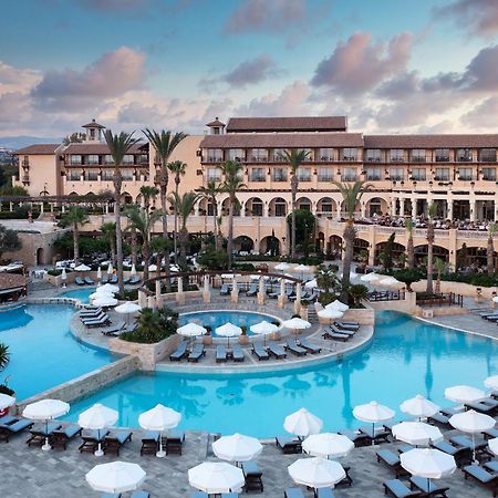 极乐豪华酒店 Paphos 外观 照片 The Resort at Atlantis Paradise Island